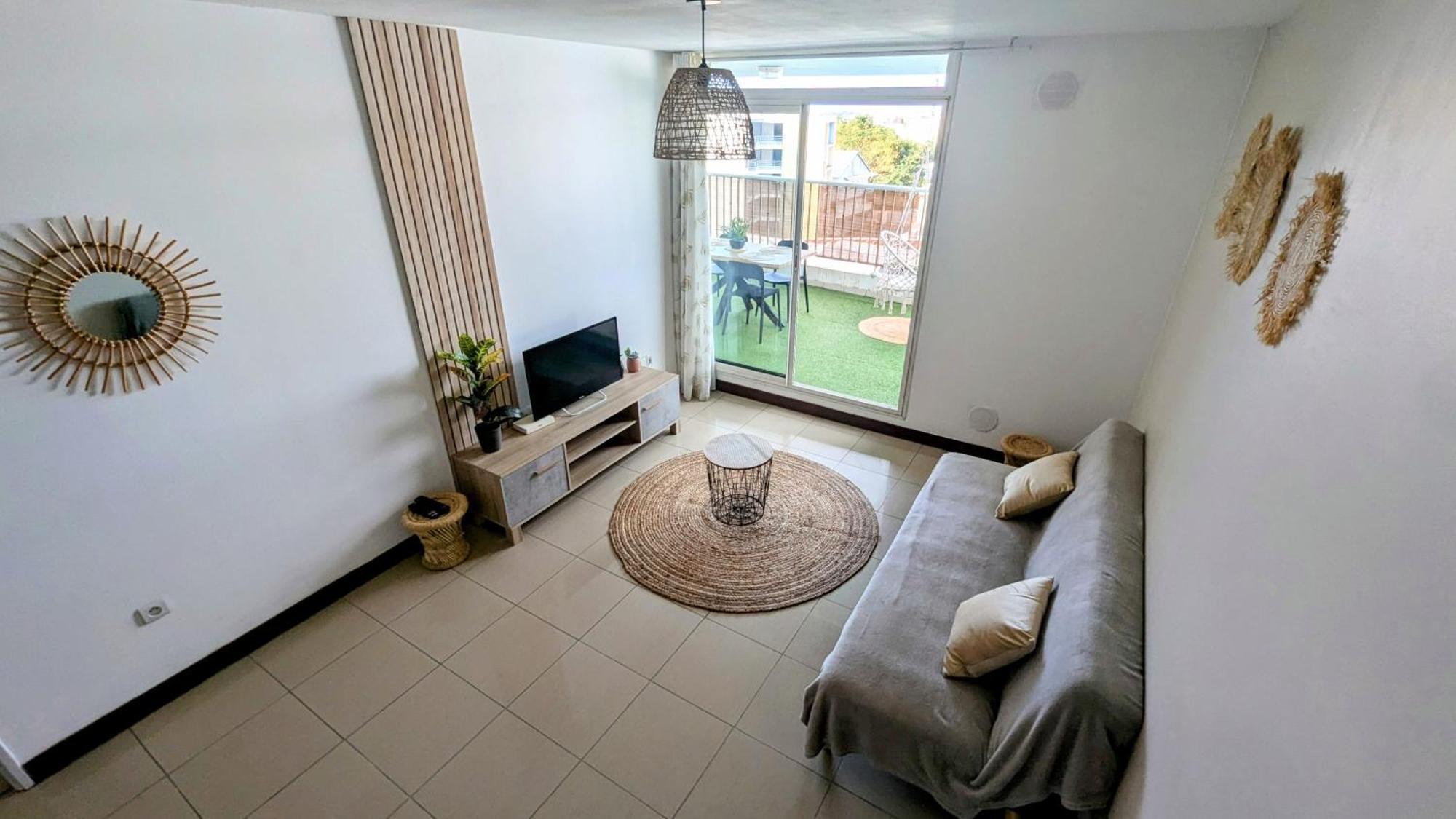Ferienwohnung Entierement Equipe, Climatise, Wifi, Au Dernier Etage Sans Vis A Vis Saint-Denis Exterior foto